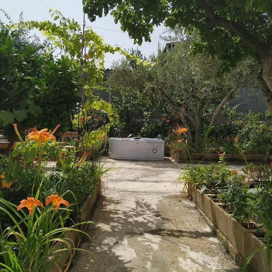 Holiday home Spacious House With A Big Garden And Fire Pit Villa Tirana Albania